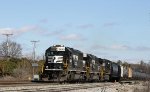 NS 6649 leads train P84 towards Linwood Yard